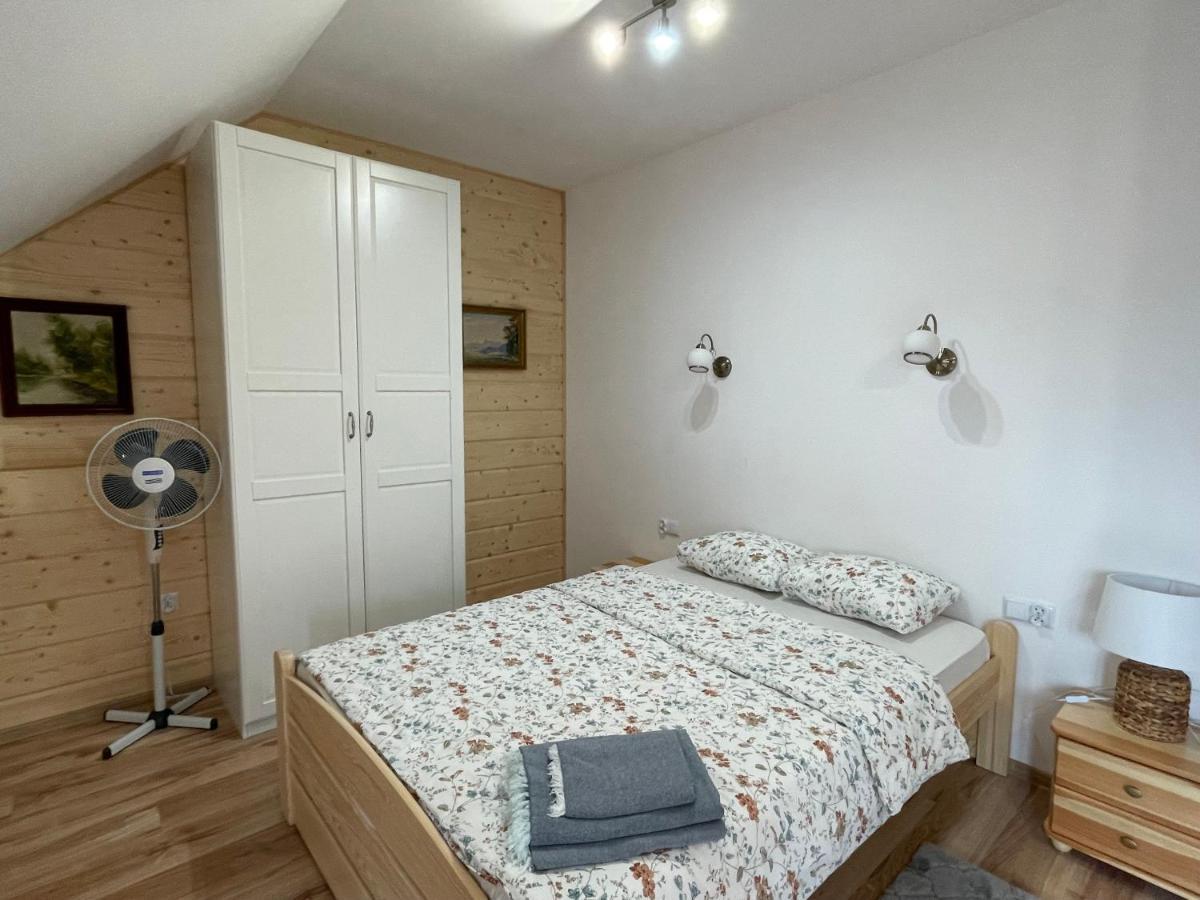 Apartamento Kolejowy Smolnik Smolnik  Exterior foto